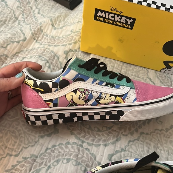 Mickey vans - Picture 6 of 6
